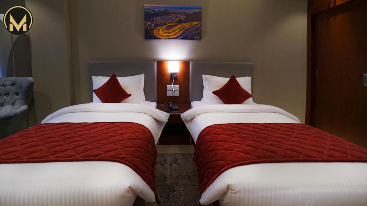 Muscat Express Hotel Bagian luar foto