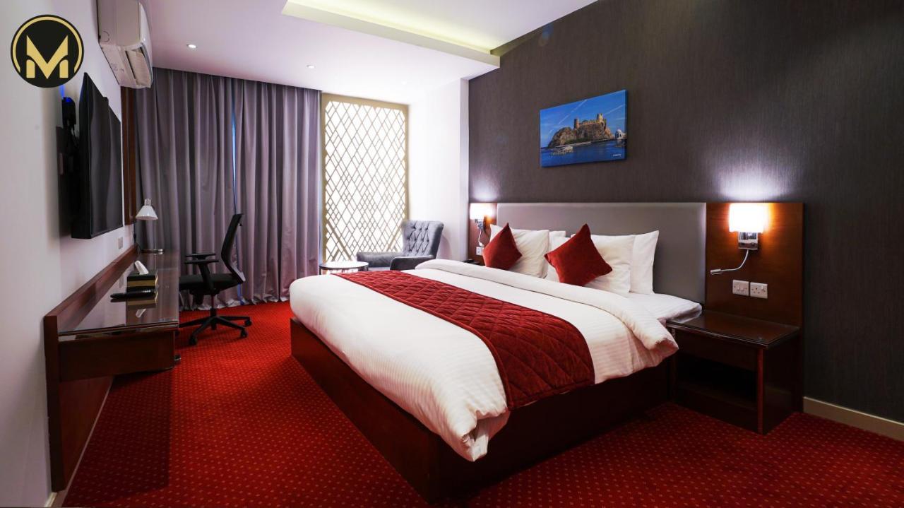 Muscat Express Hotel Bagian luar foto
